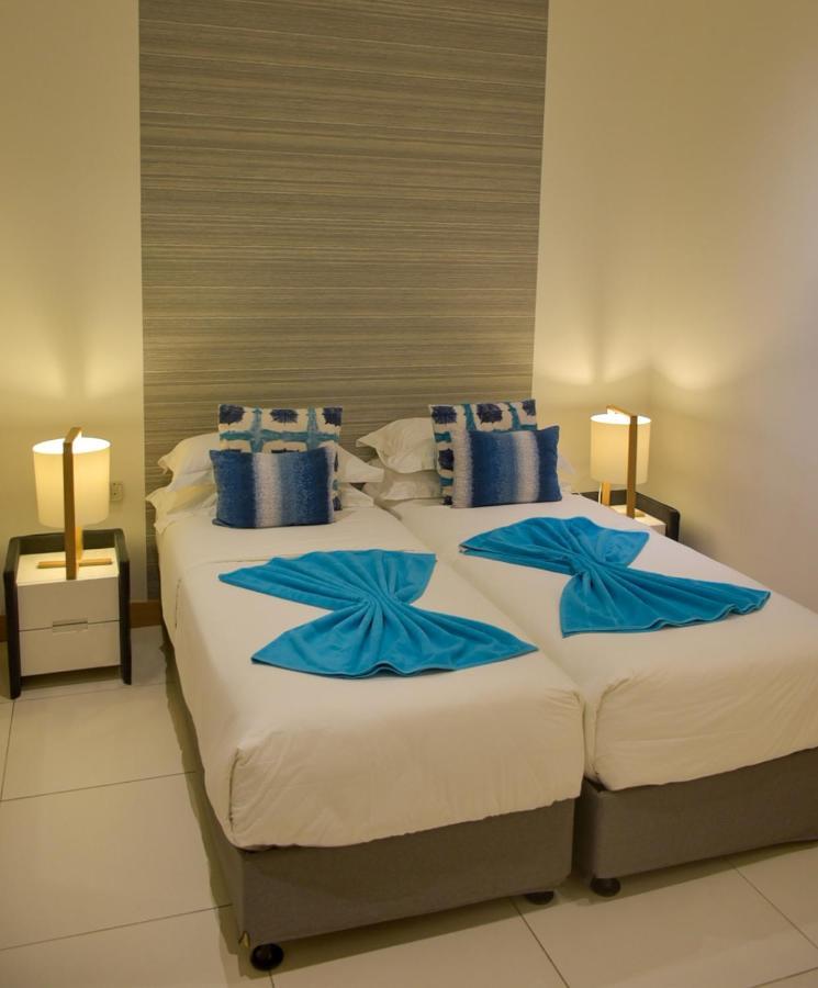Latitude - With Private Plunge Pool Villa ริวิแยร์นัวร์ ภายนอก รูปภาพ