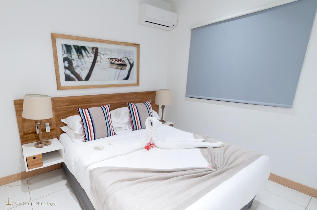 Latitude - With Private Plunge Pool Villa ริวิแยร์นัวร์ ภายนอก รูปภาพ