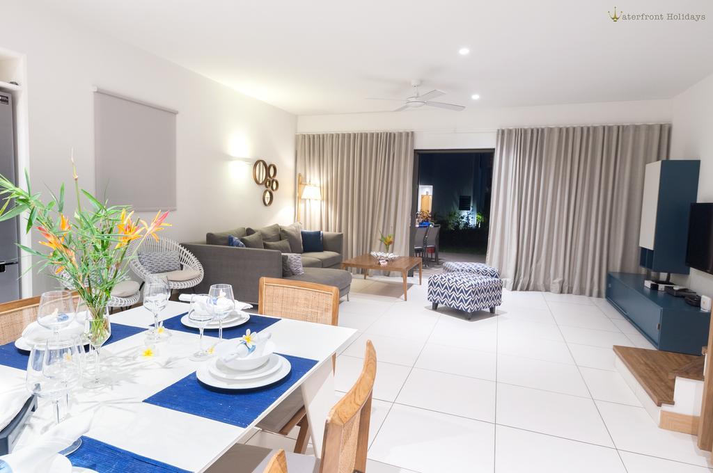 Latitude - With Private Plunge Pool Villa ริวิแยร์นัวร์ ภายนอก รูปภาพ