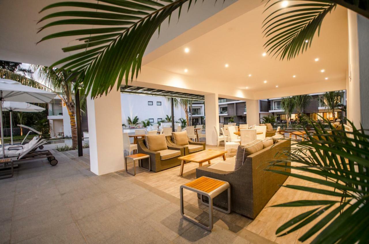 Latitude - With Private Plunge Pool Villa ริวิแยร์นัวร์ ภายนอก รูปภาพ